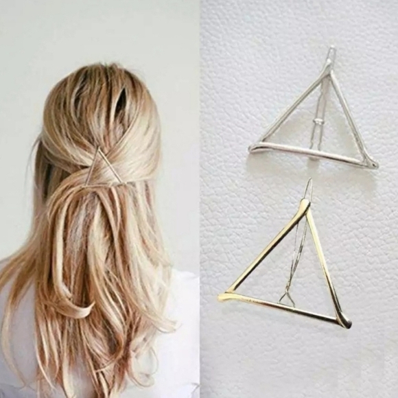 Minimalist Alloy Silver Tone Triangle Hair Clip - Picture 3 of 5